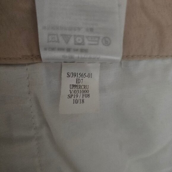 Old Navy Khaki High-Waisted 7-Inch Inseam Everyday Chino Shorts Women's 16 Tall - Picture 7 of 11